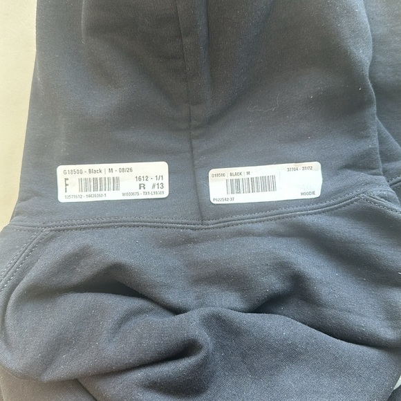 Gildan Aries Hoodie Black Size Medium kangaroo pocket Long Sleeves Fleece - Picture 6 of 7